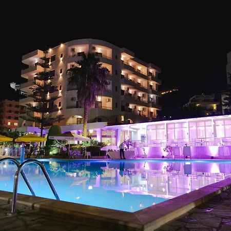 Hotel Mediterrane Saranda Extérieur photo